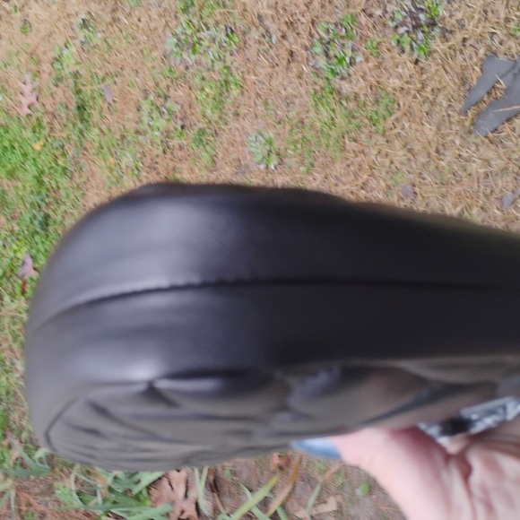 Betsey Johnson NEW black quilted heart bag free shipping - Picture 5 of 7